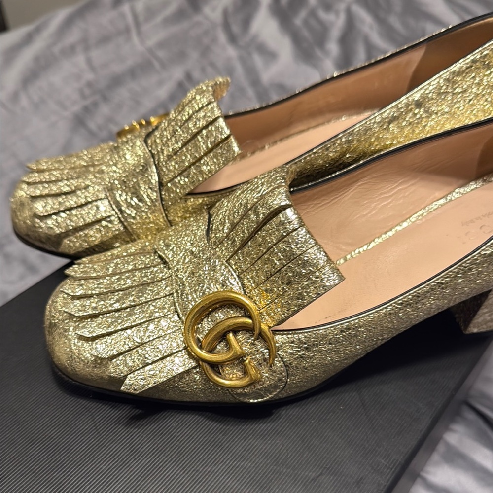 Gucci Gold Metallic Heels with Fringe Detail - Picture 3 of 10